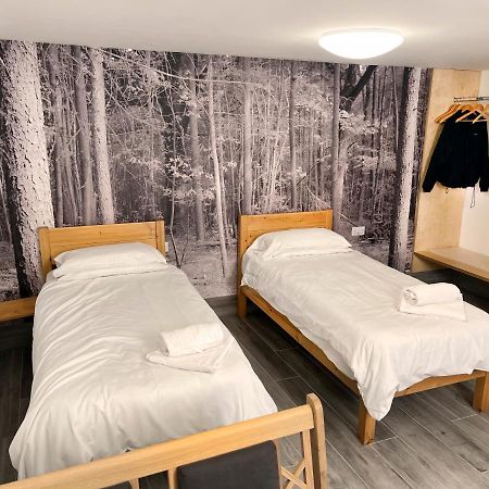 Lodges At Flimwell Park Ticehurst Bagian luar foto